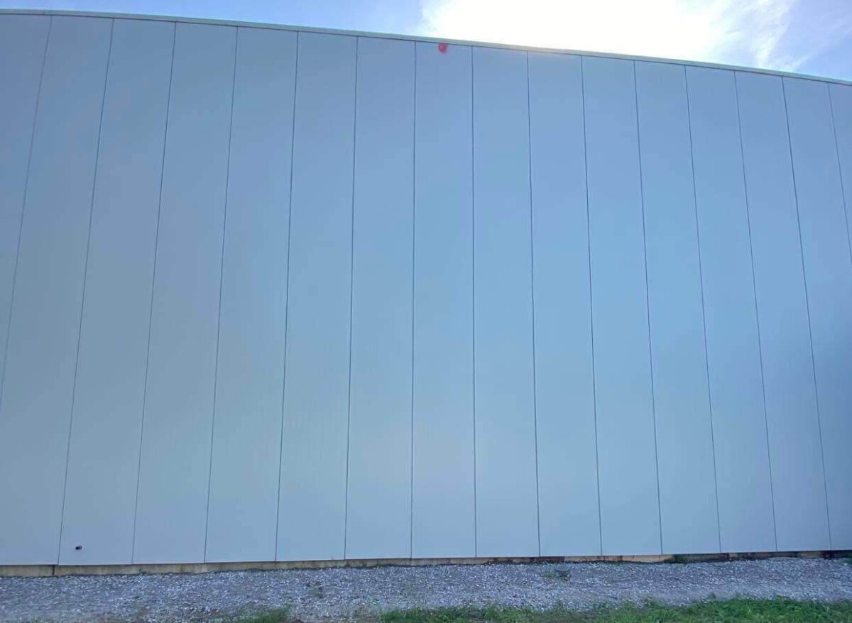 Sandwichpanelen na Softwash-reiniging